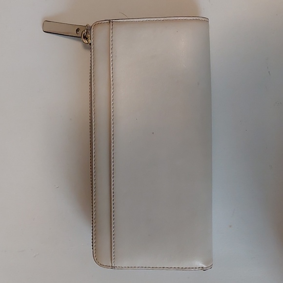 Kate Spade wallet - Picture 2 of 7